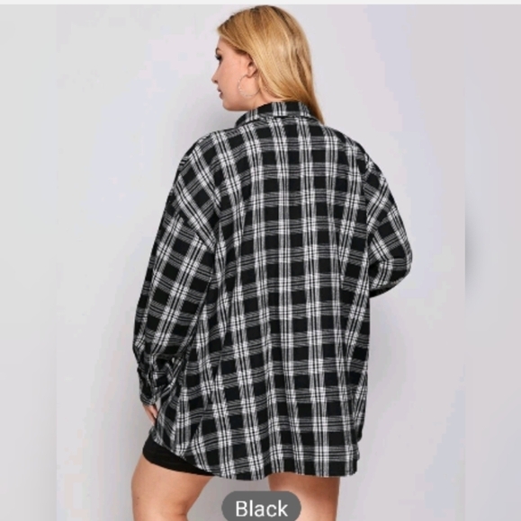 SHEIN Curve Plus Oversized Plaid Button Up Blouse. Size 3XL - Picture 5 of 13
